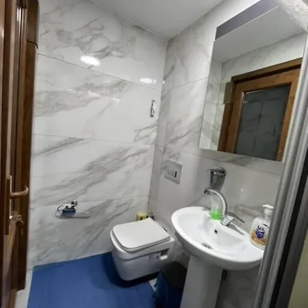 A Beachfront, Peninsula View In Karakoey Appartement Istambul
